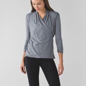 Lululemon Radiant Long Sleeve Stripe sz 6
